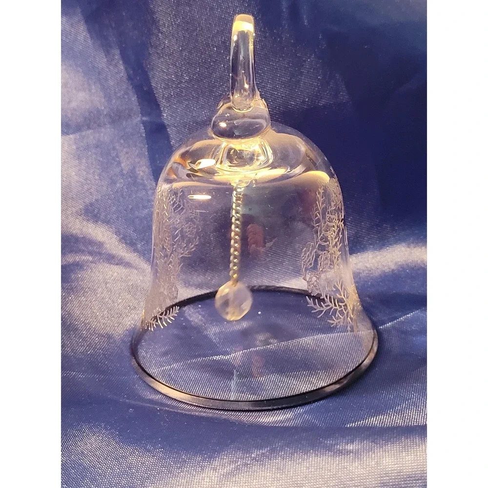 Vintage Etched Crystal Bell Lenox Christmas 1984 Glass Wreath Design Silver Trim